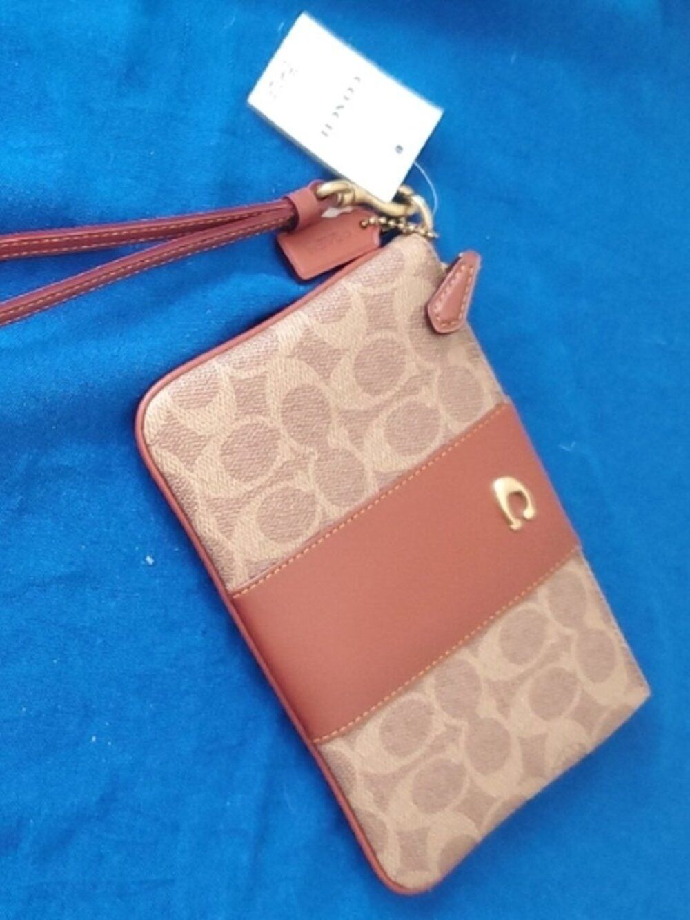 NWT Coach Corner Zip Wristlet Signature Canvas Brown Tan Gold Hardware